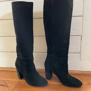Chinese Laundry Krafty black suede boot size 7
